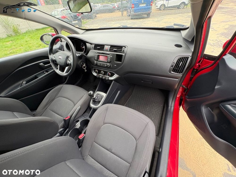 Kia Rio - 27