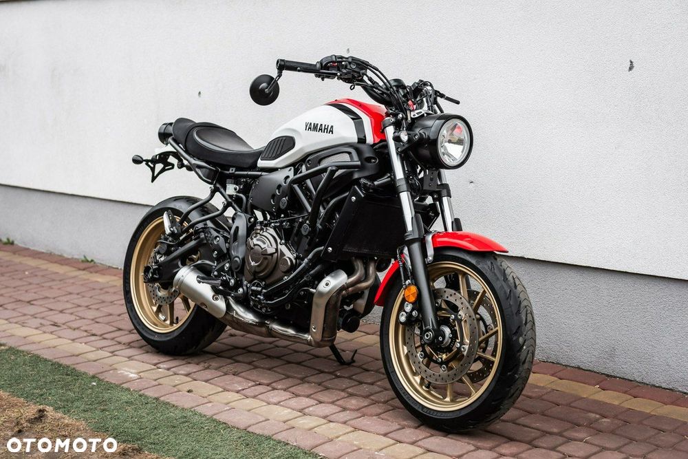 Yamaha XSR - 1
