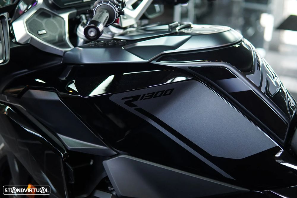 BMW R 1300 RT TRIPLE BLACK AUTOMATICA - 24