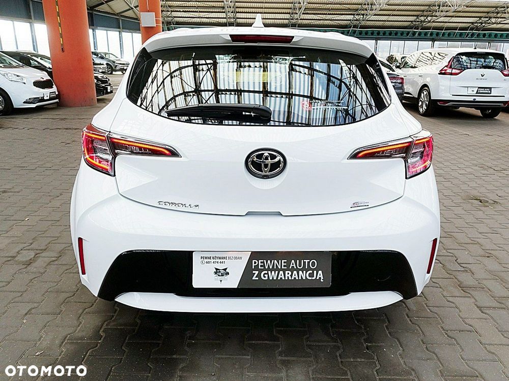 Toyota Corolla - 5