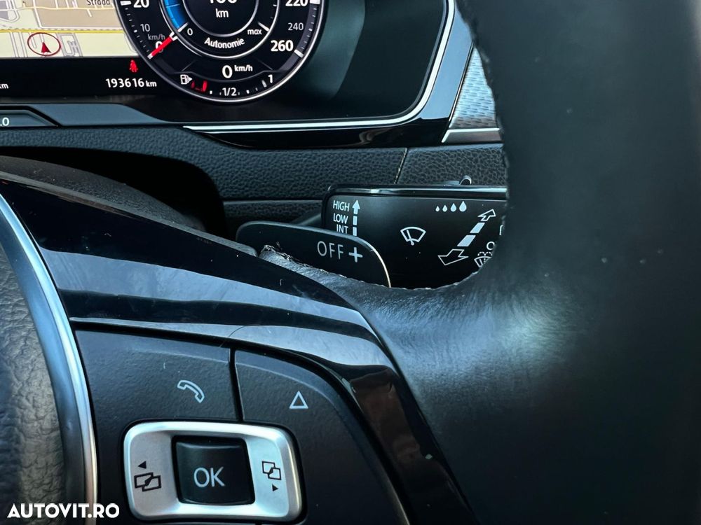 Volkswagen Passat Alltrack - 25