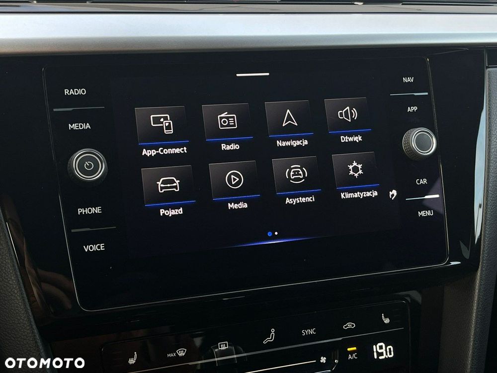 Volkswagen Arteon 2.0 TSI DSG R-Line - 28