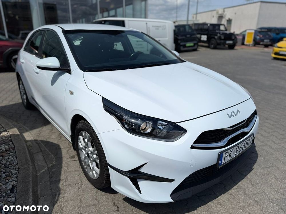 Kia Ceed 1.5 T-GDI M DCT - 6