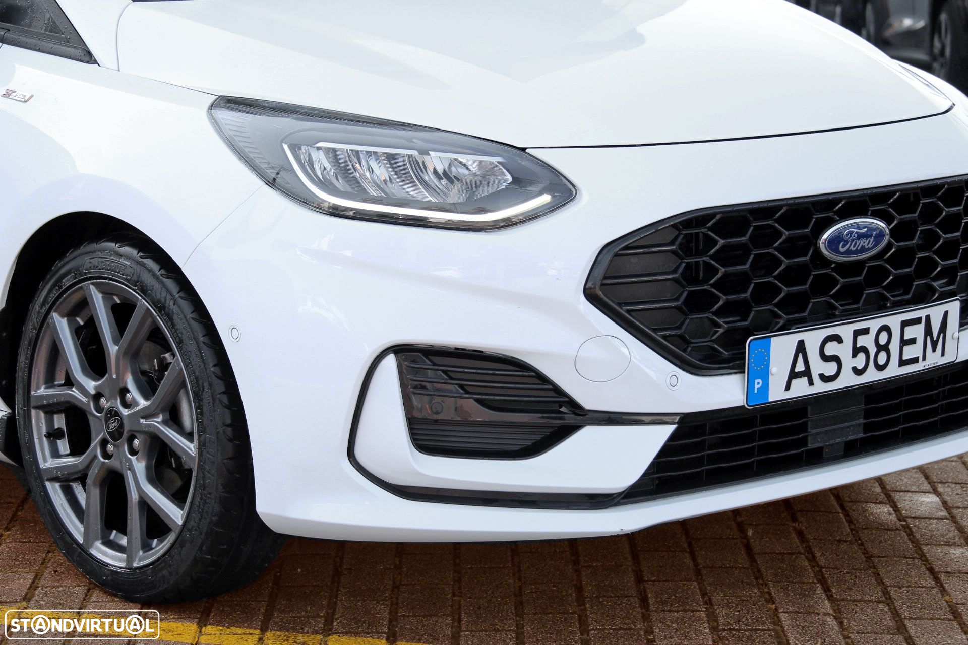 Ford Fiesta 1.0 EcoBoost MHEV ST-Line - 2