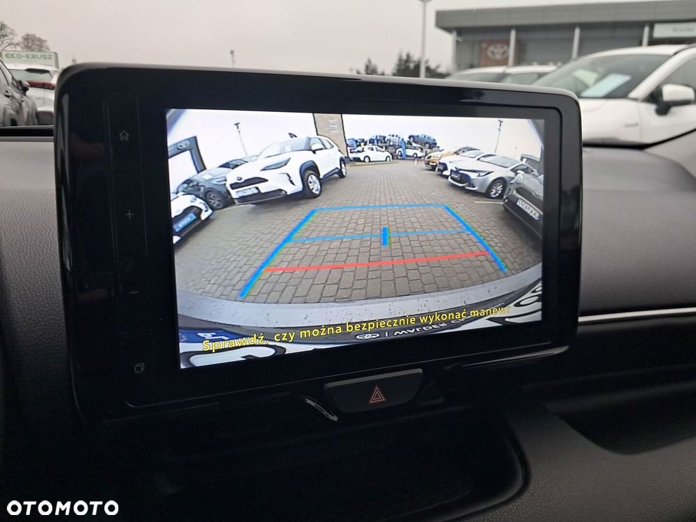 Toyota Yaris Hybrid 1.5 Style - 25
