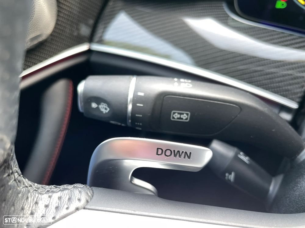 Mercedes-Benz E 53 AMG 4Matic+ - 21