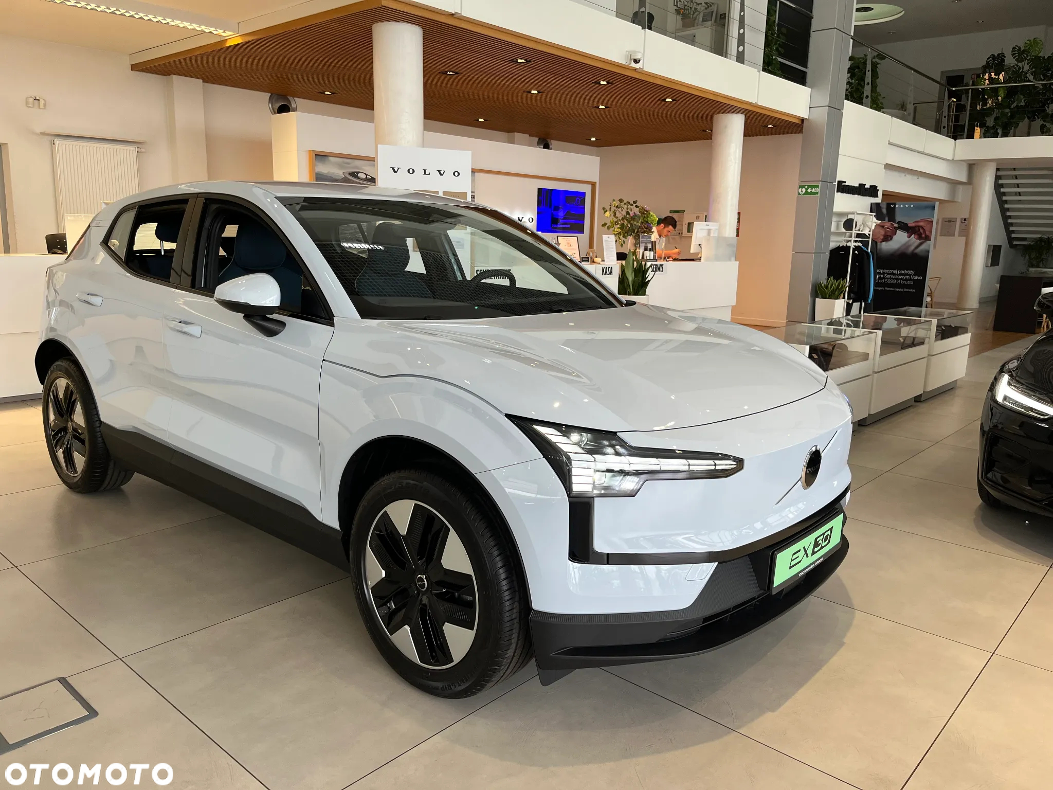 Volvo EX30 69kWh Single Motor Long Range Core - 3