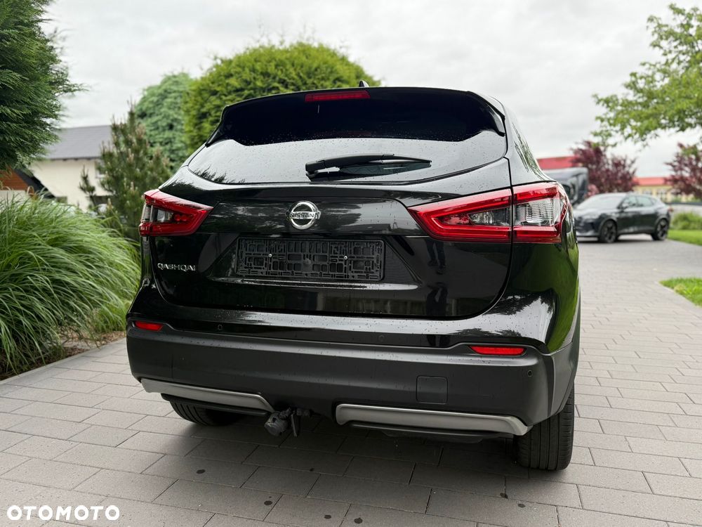 Nissan Qashqai 1.7 dCi 4x4 Tekna Xtronic - 17