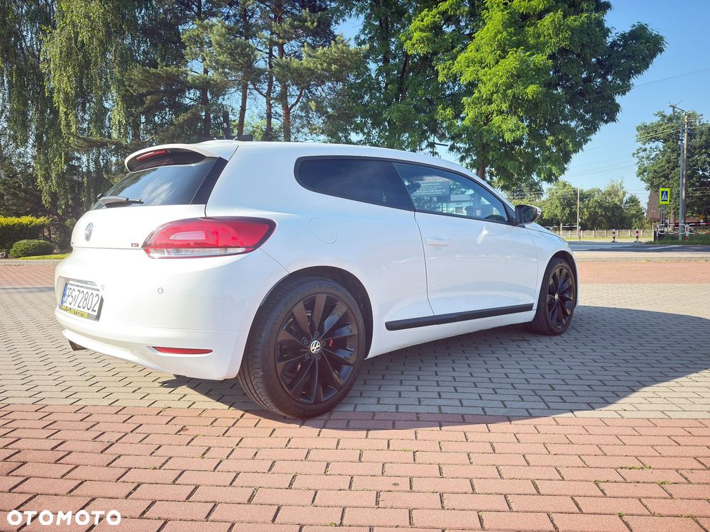 Volkswagen Scirocco 1.4 TSI DSG - 5