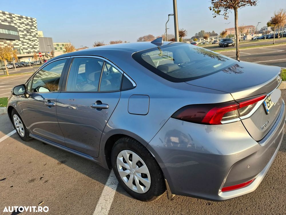 Toyota Corolla - 2
