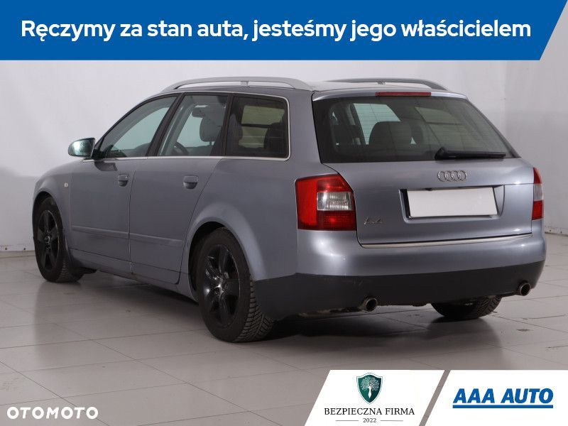 Audi A4 Avant - 6