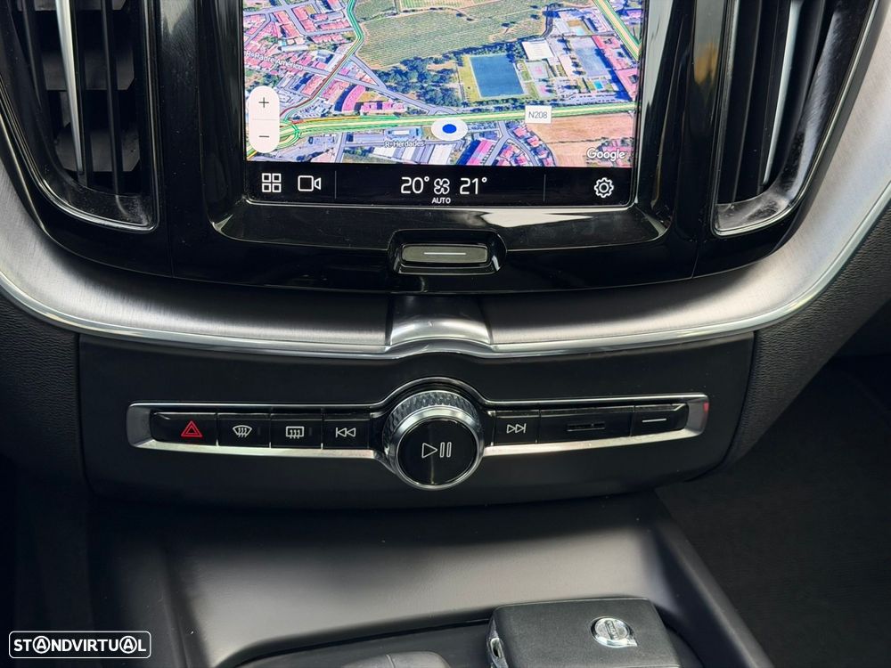 Volvo XC 60 2.0 T6 PHEV Inscription Expression AWD - 53