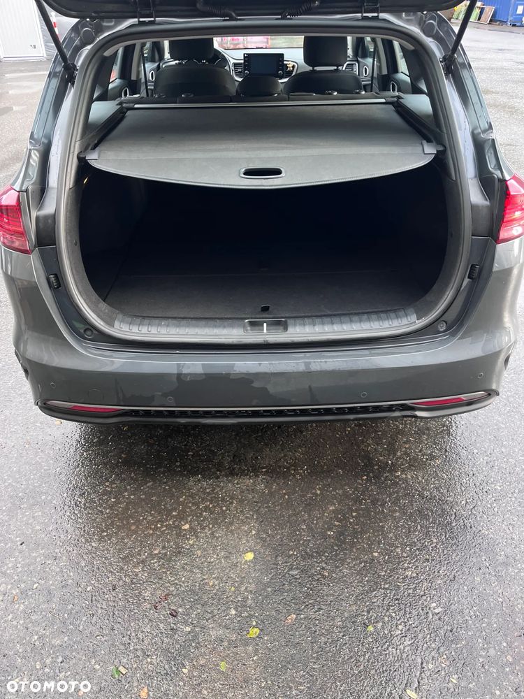 Kia Ceed 1.4 T-GDI M DCT - 12