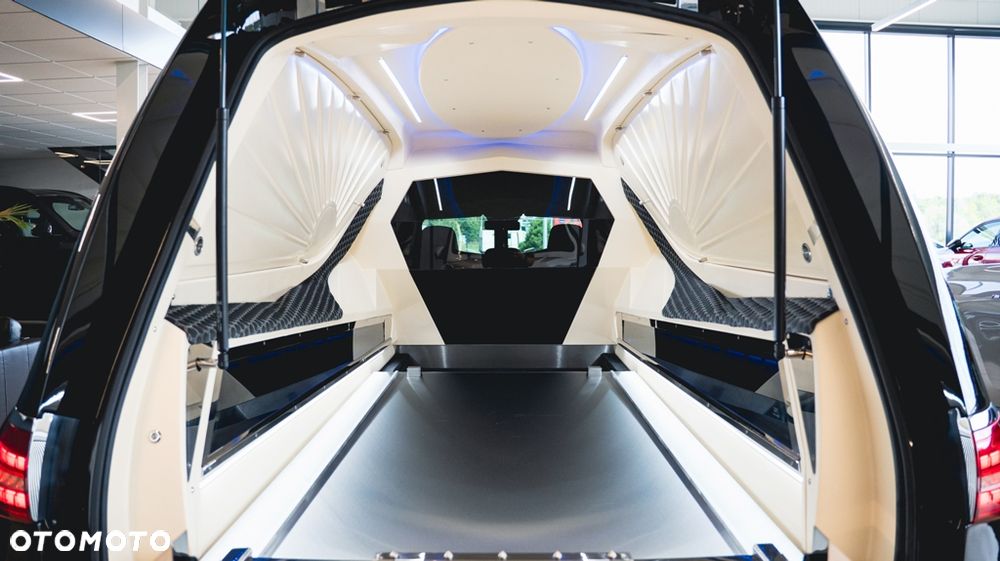 Mercedes-Benz Klasa E 200 Exclusive - 9