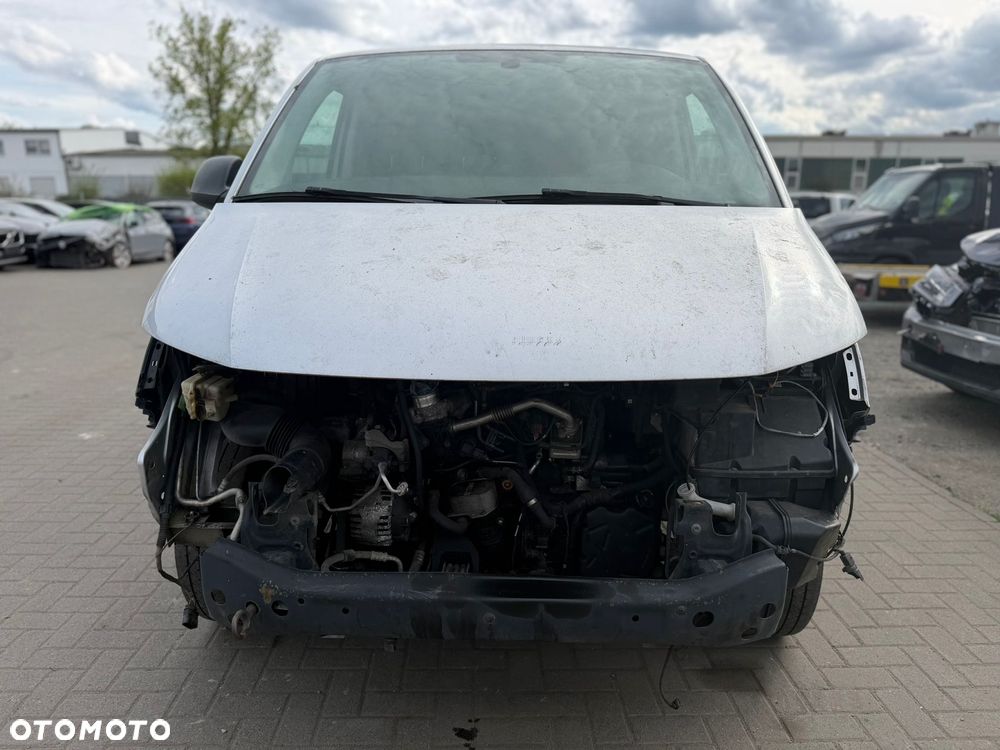 Volkswagen Transporter - 14