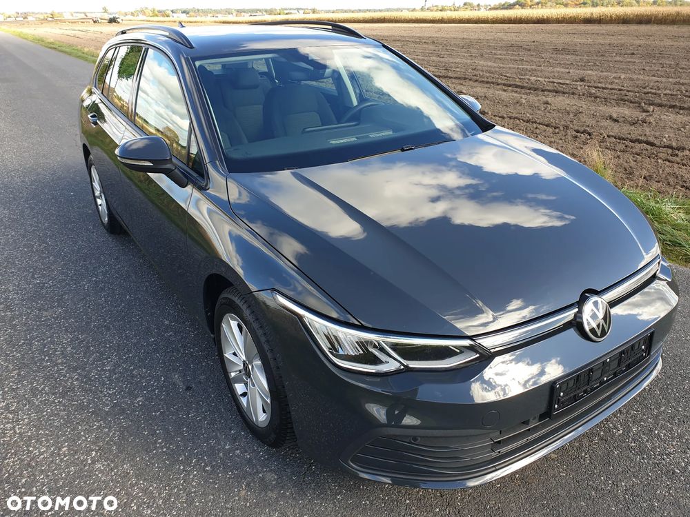 Volkswagen Golf - 10