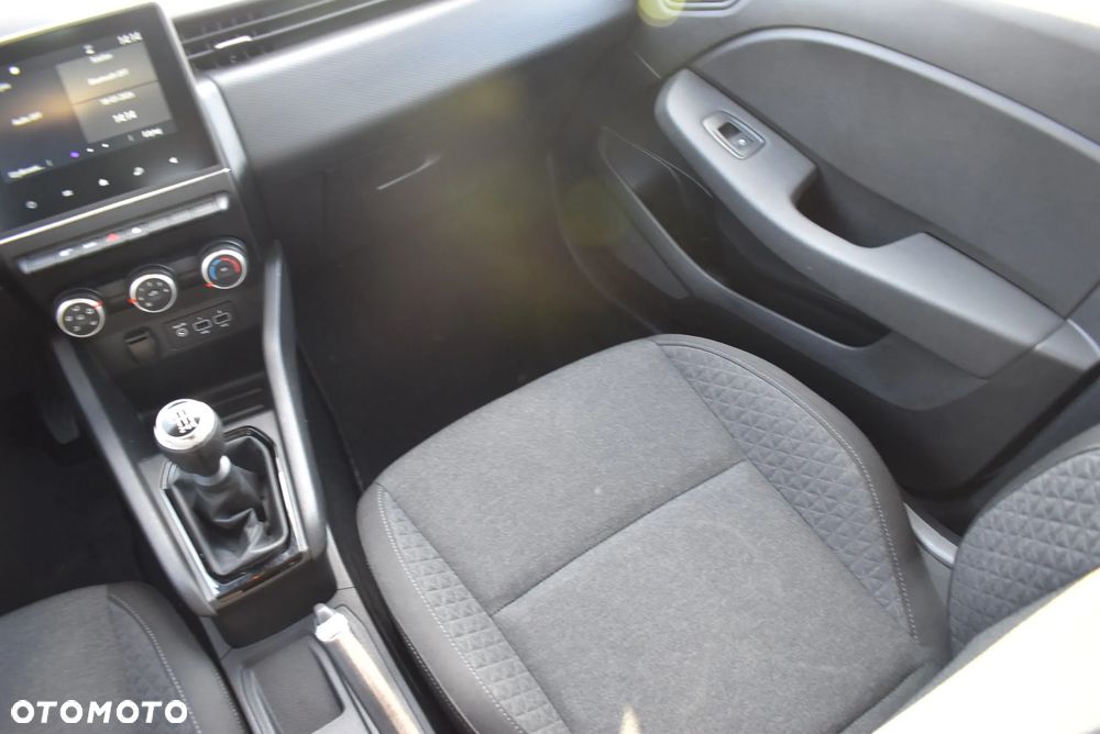 Renault Clio 1.0 TCe Equilibre - 21