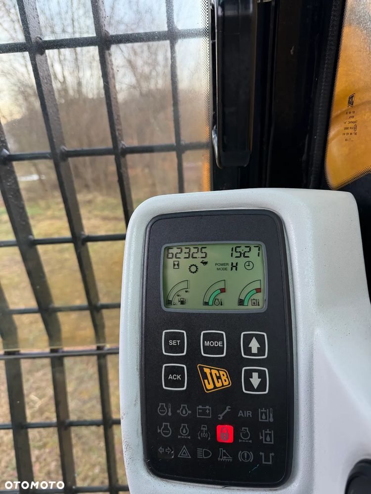 JCB JS130W Koparka Kołowa 13ton z Łapami podporami Hydr.! Najlepszy niezawodny Silnik ISUZU 105 KM. Długie ramię PLUS. Sprowadzona z Norwegii Pracowała przy śmieciach! ZADBANA bez luzów i wycieków! KLIMA. Zamki na tłokach. Potężna moc! Okazja TANIO! - 8