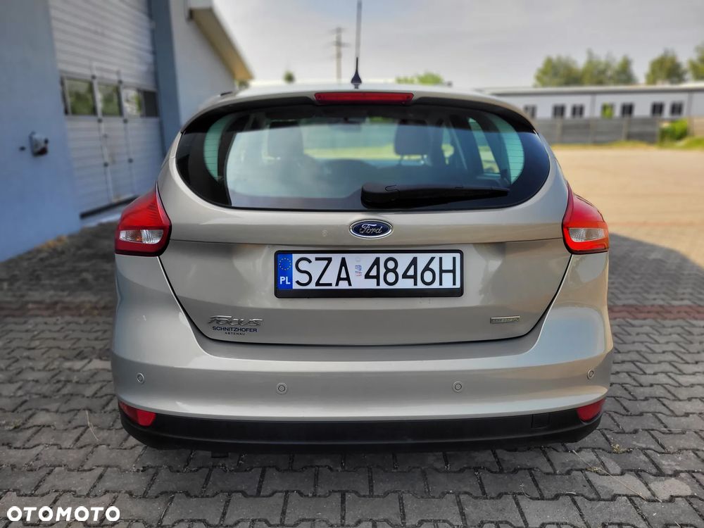 Ford Focus 1.0 EcoBoost Gold X (Trend) - 33