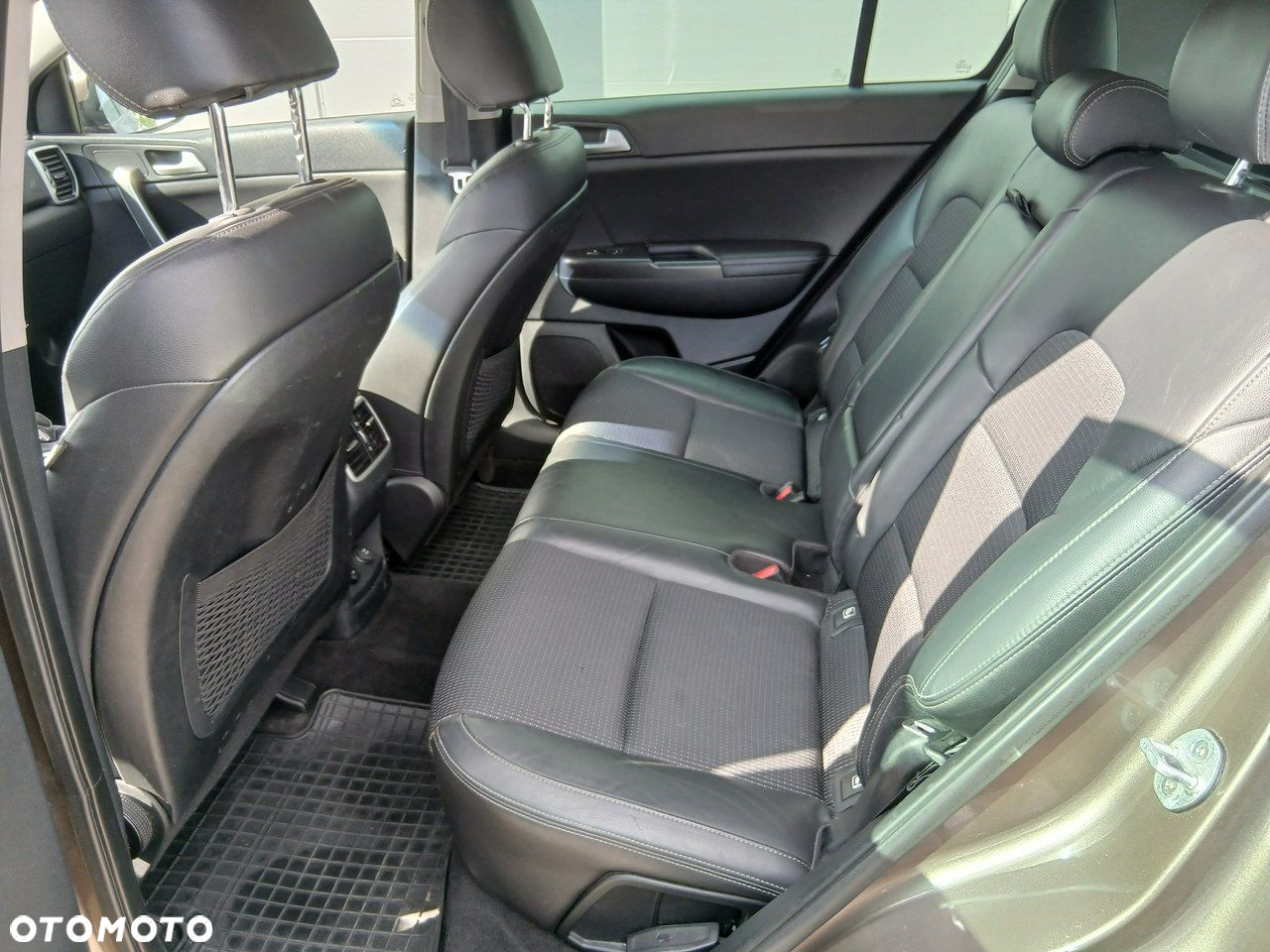 Kia Sportage - 15