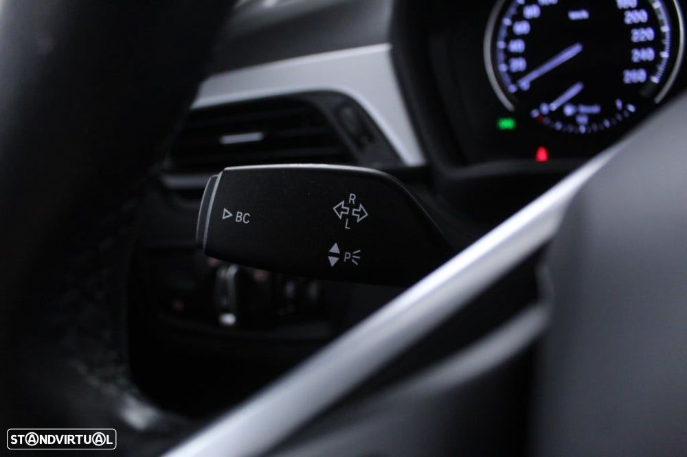 BMW X1 16 d sDrive Advantage Auto - 24