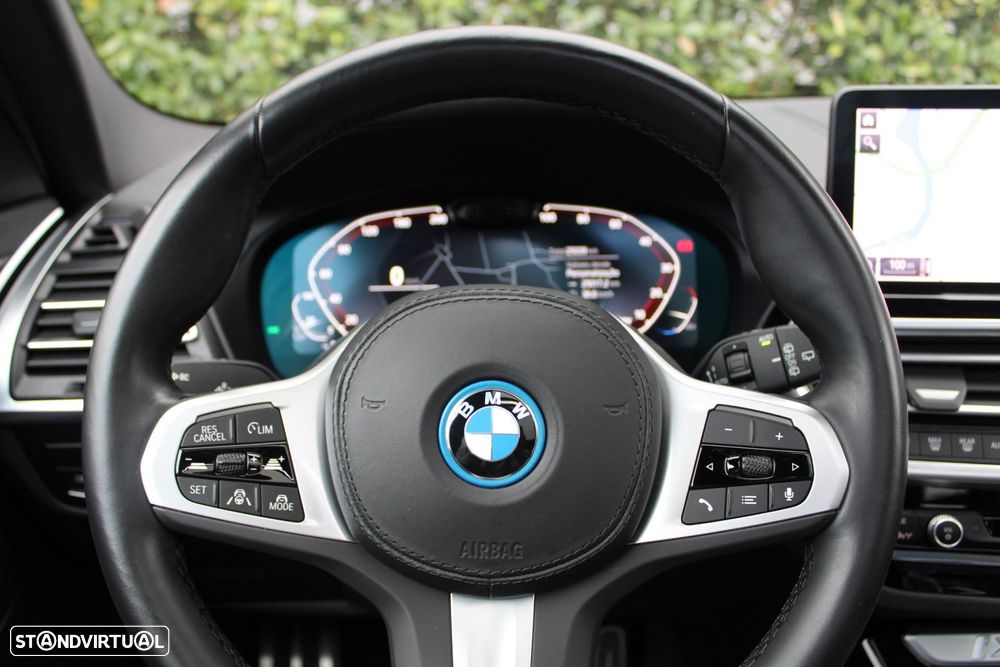 BMW iX3 M Sport Inspiring - 29