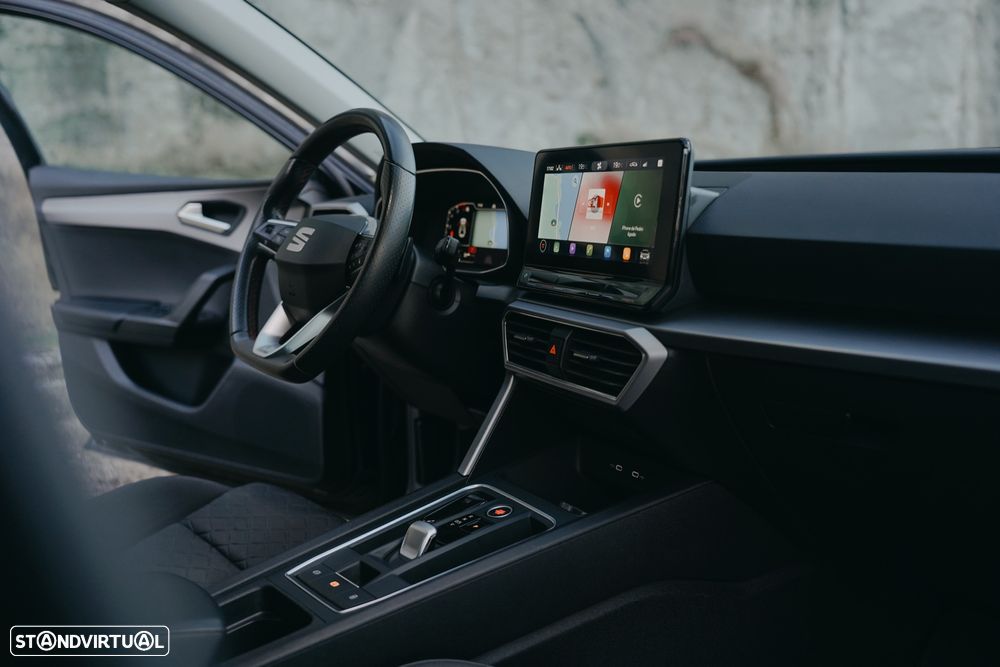 SEAT Leon ST 2.0 TDI DSG FR Black Edition - 21