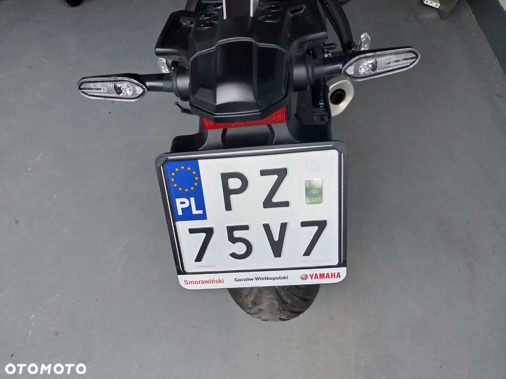 Yamaha MT - 4
