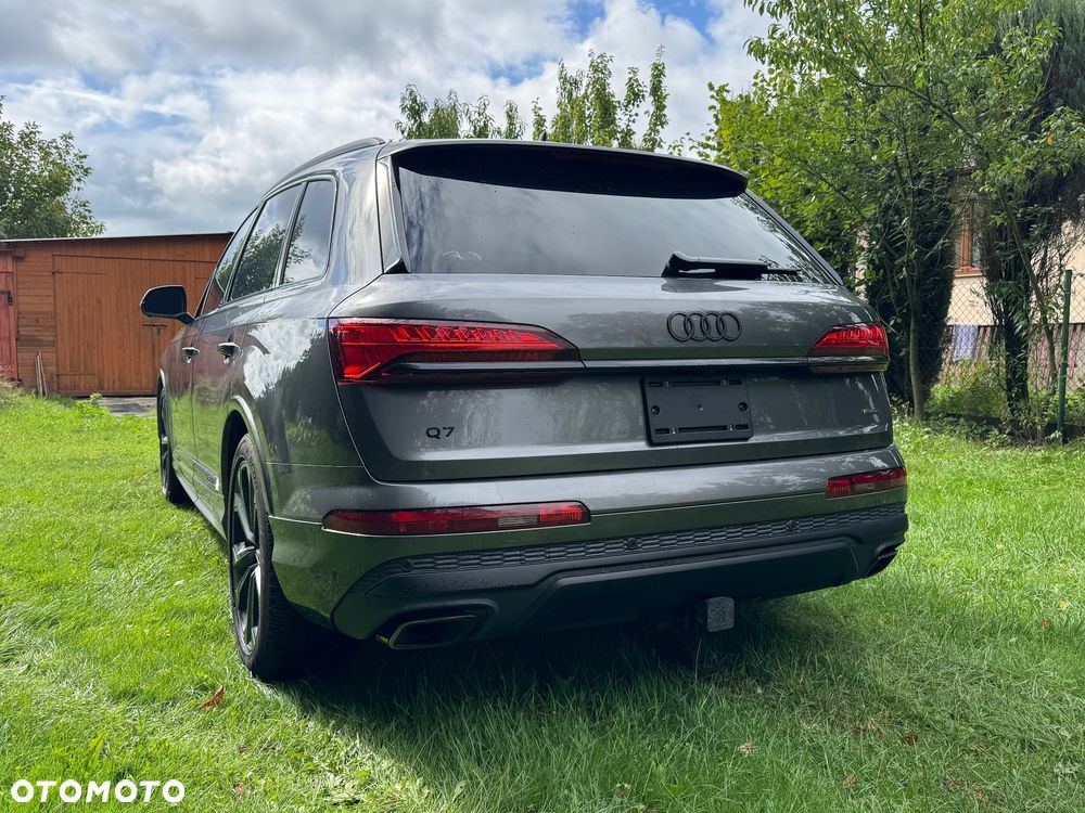 Audi Q7 TFSI mHEV 250 kW Quattro Tiptr - 6