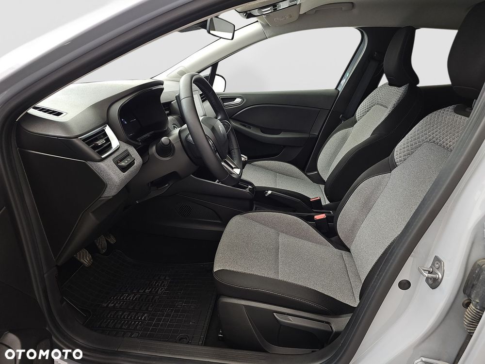 Renault Clio 1.0 TCe Evolution - 10