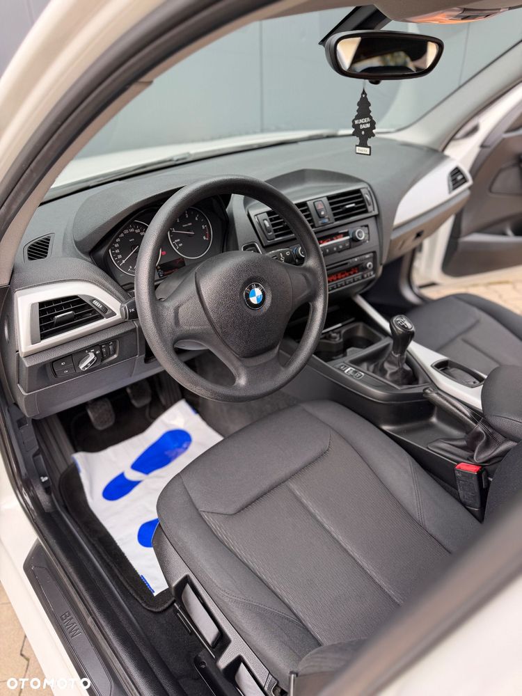 BMW Seria 1 116d Eff.Dynamics Sport Line - 31
