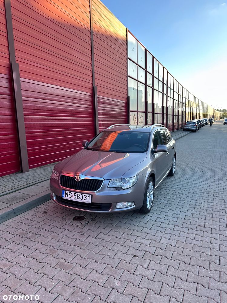 Skoda Superb 1.8 TSI Family - 5