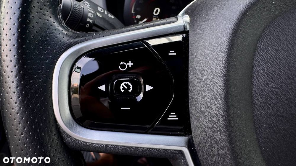 Volvo XC 60 D4 AWD Inscription - 9