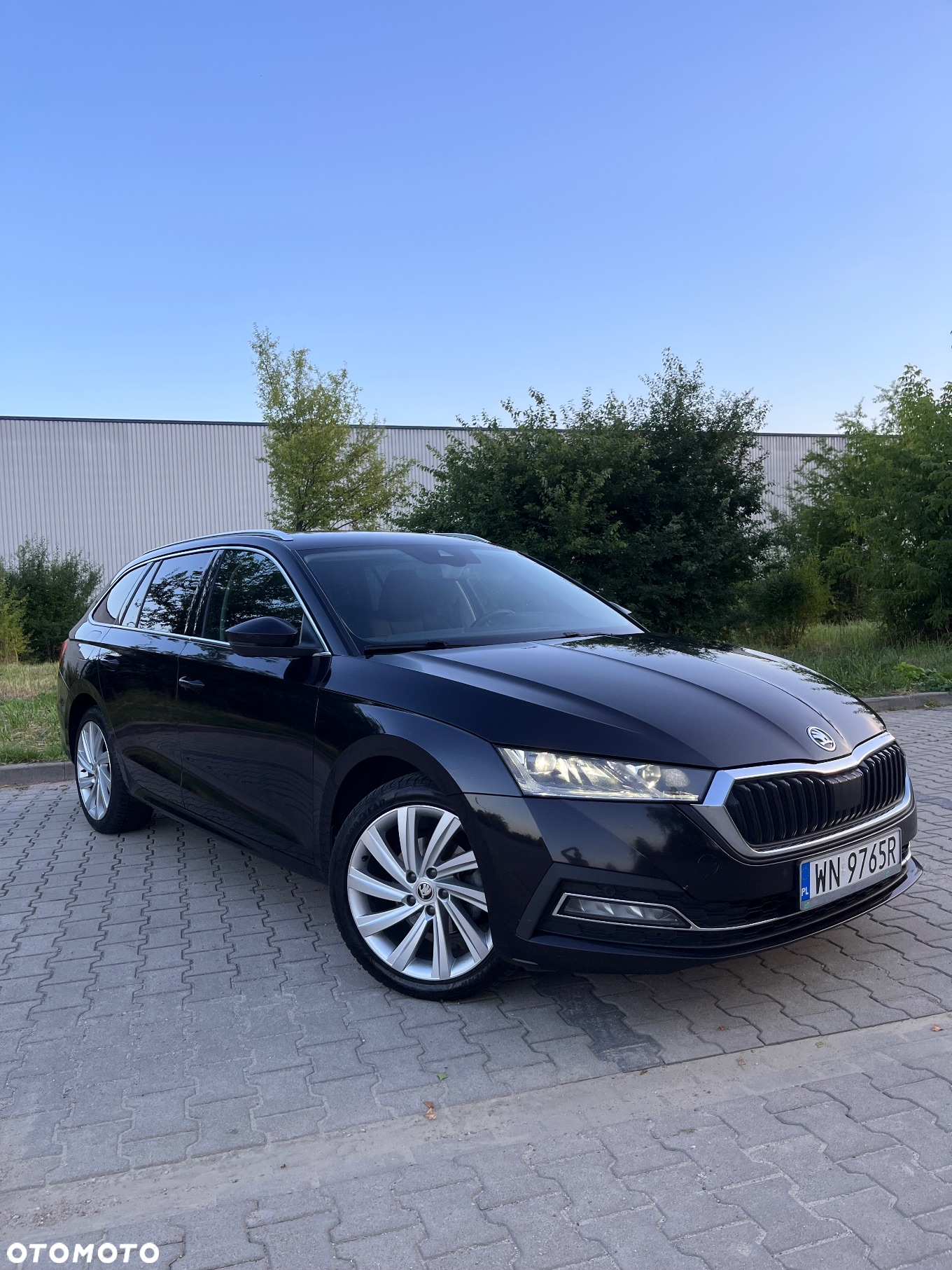 Skoda Octavia 2.0 TDI Style DSG - 2