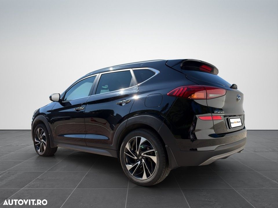 Hyundai Tucson - 8