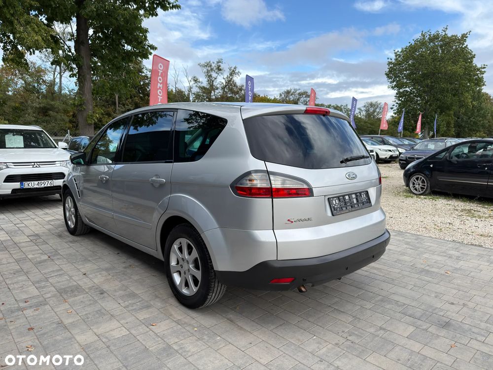Ford S-Max 2.0 Titanium - 4
