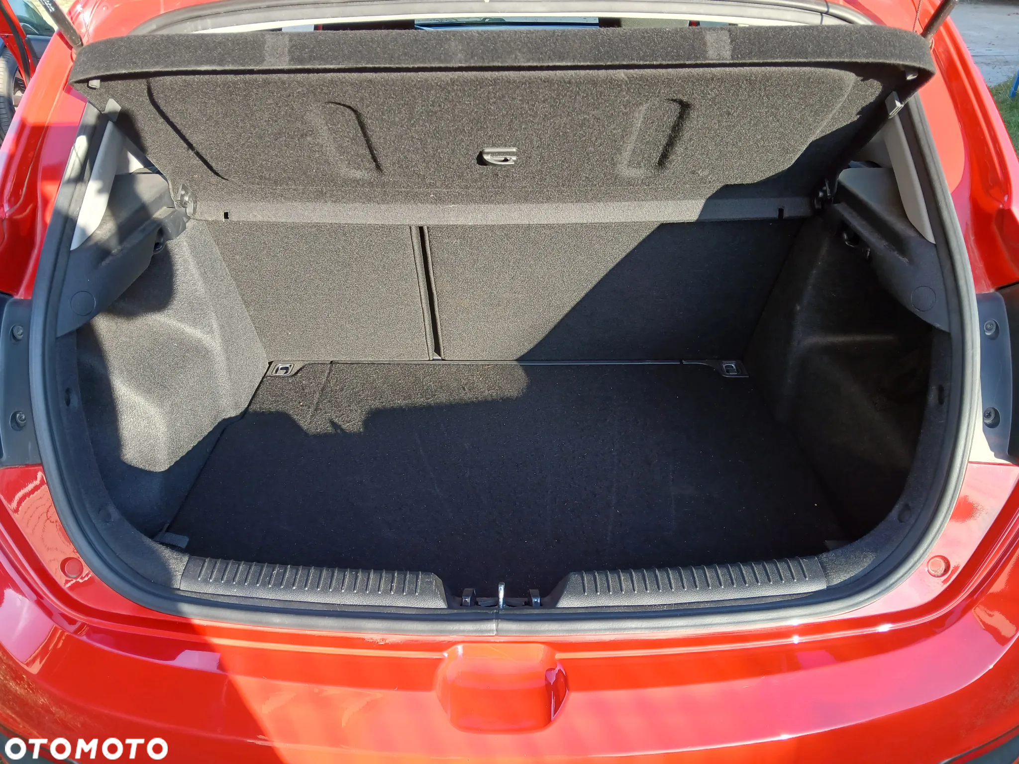 Kia Ceed - 12