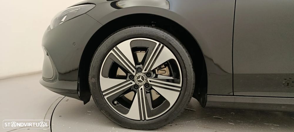Mercedes-Benz CLA 250+ EQ - 17