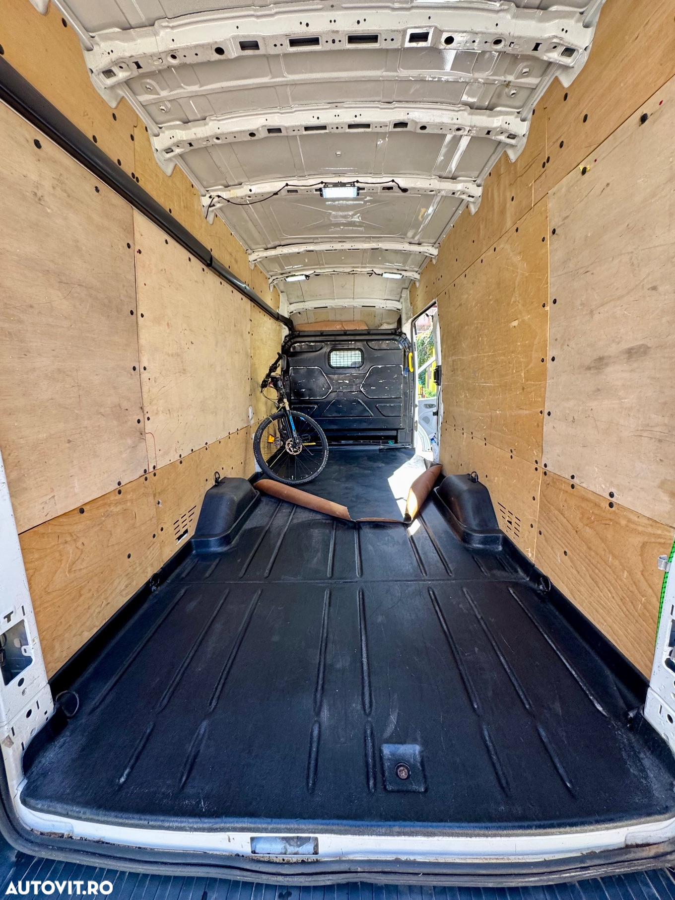 Ford transit - 11