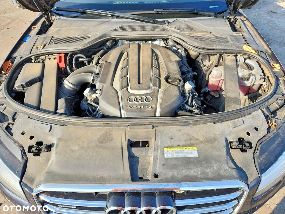 Audi A8 4.0 TFSI L Quattro - 10