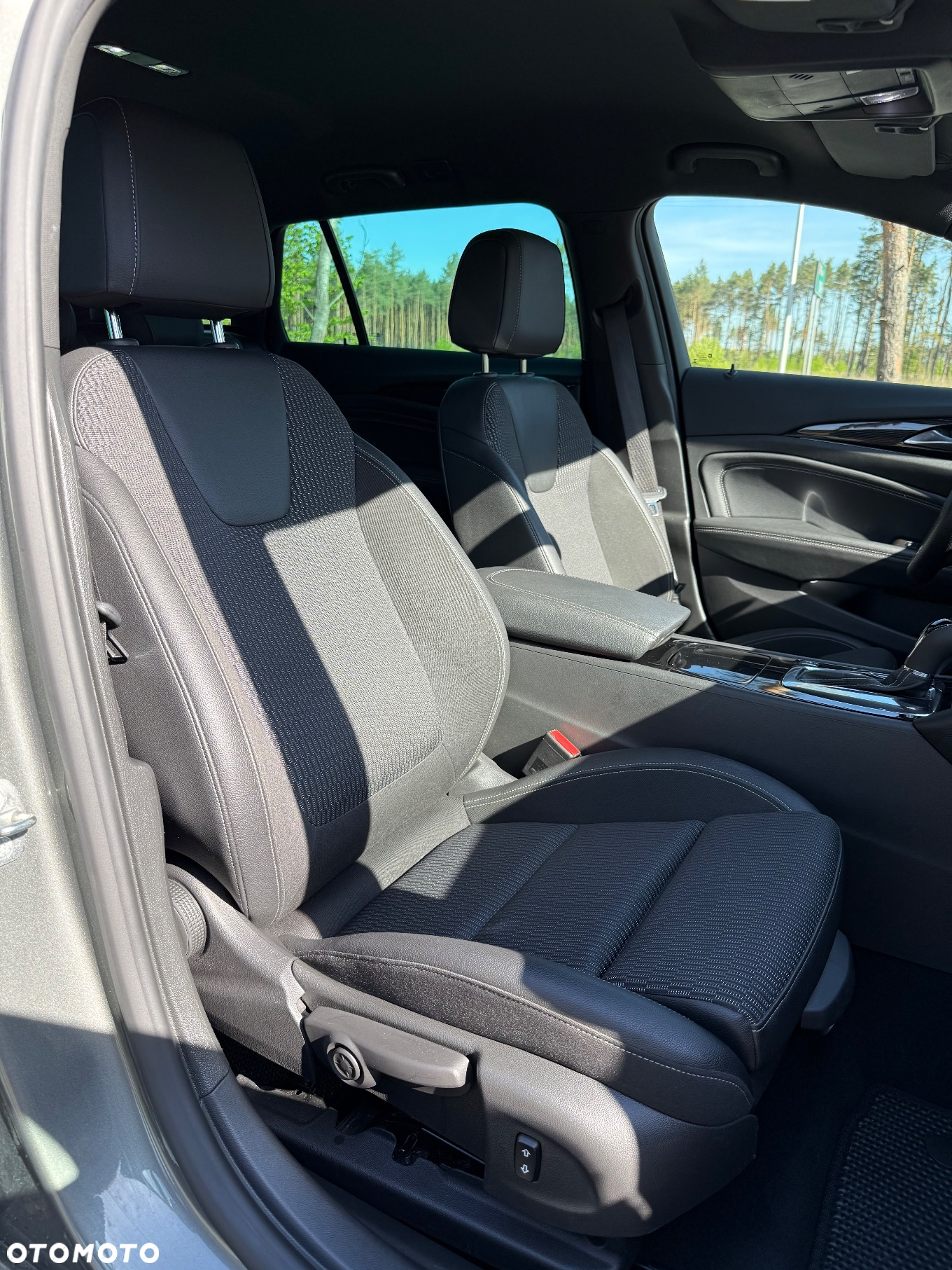 Opel Insignia - 22
