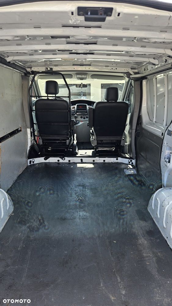 Renault Trafic Combi L1H1 - 11
