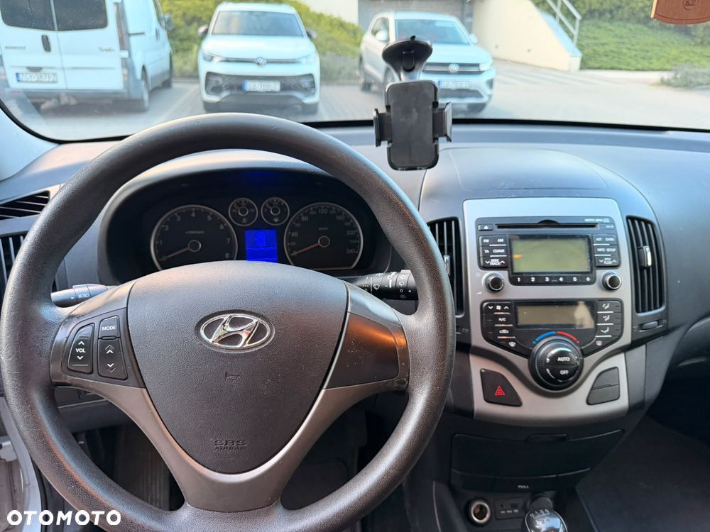 Hyundai i30 1.6 Classic - 8