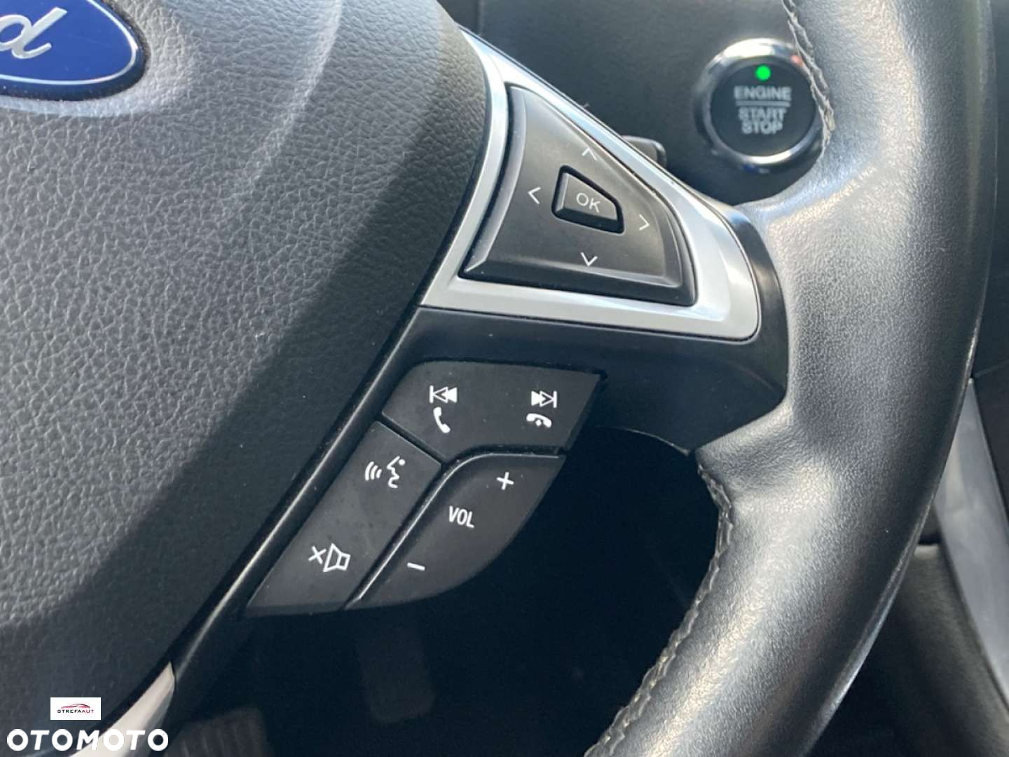 Ford S-Max - 13