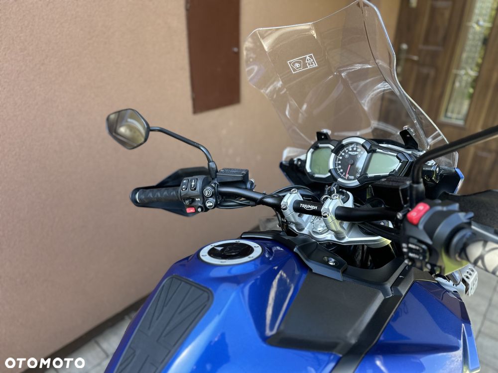 Triumph Tiger - 15