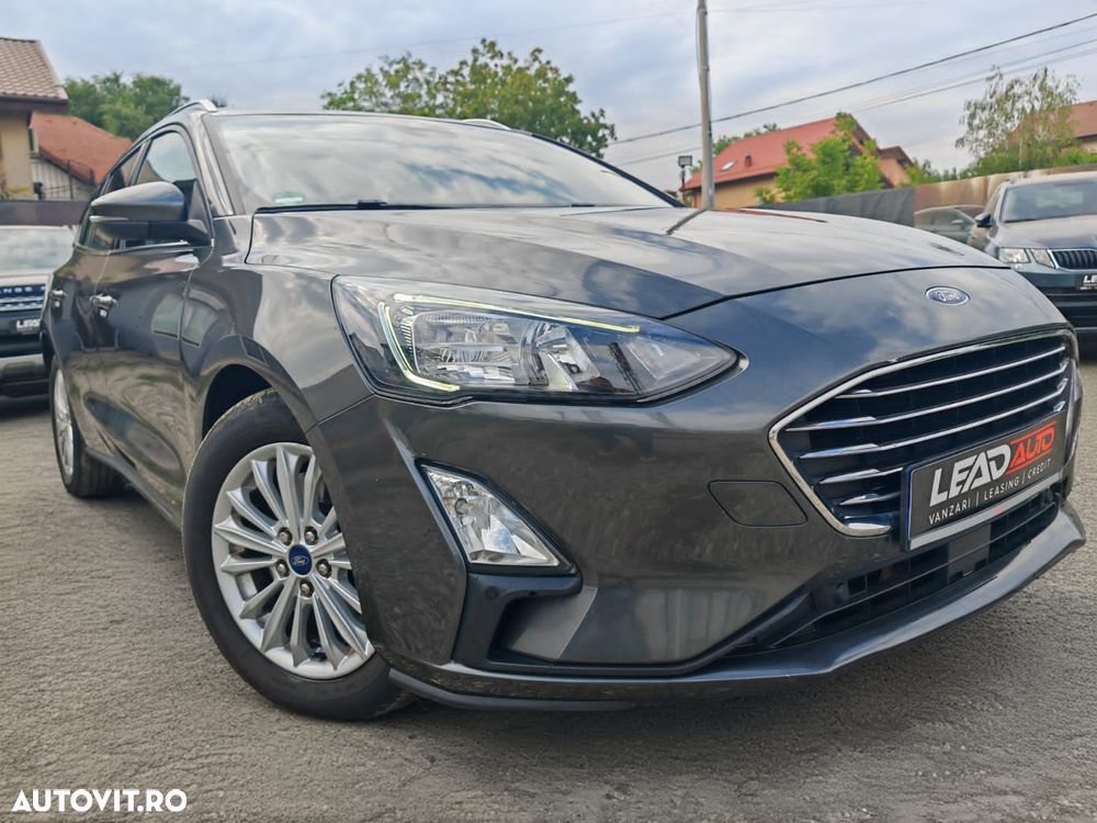 Ford Focus 1.5 EcoBlue Start-Stopp-System Aut. TITANIUM - 2