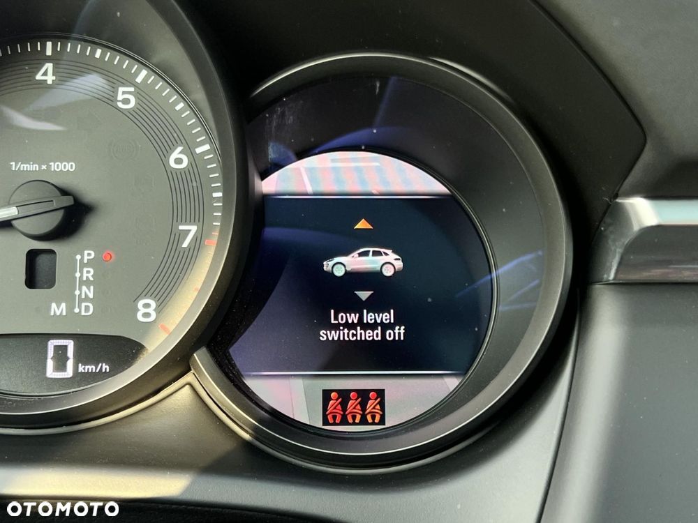 Porsche Macan Standard - 24