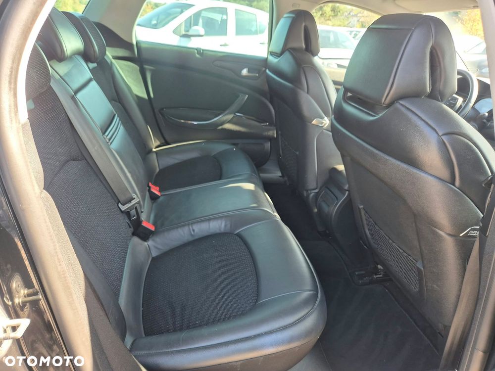 Citroën C5 2.0 HDi Attraction - 16