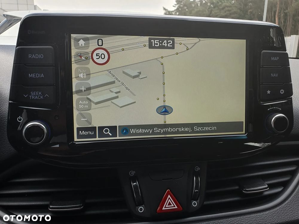 Hyundai i30 1.4 T-GDI GO Plus - 22