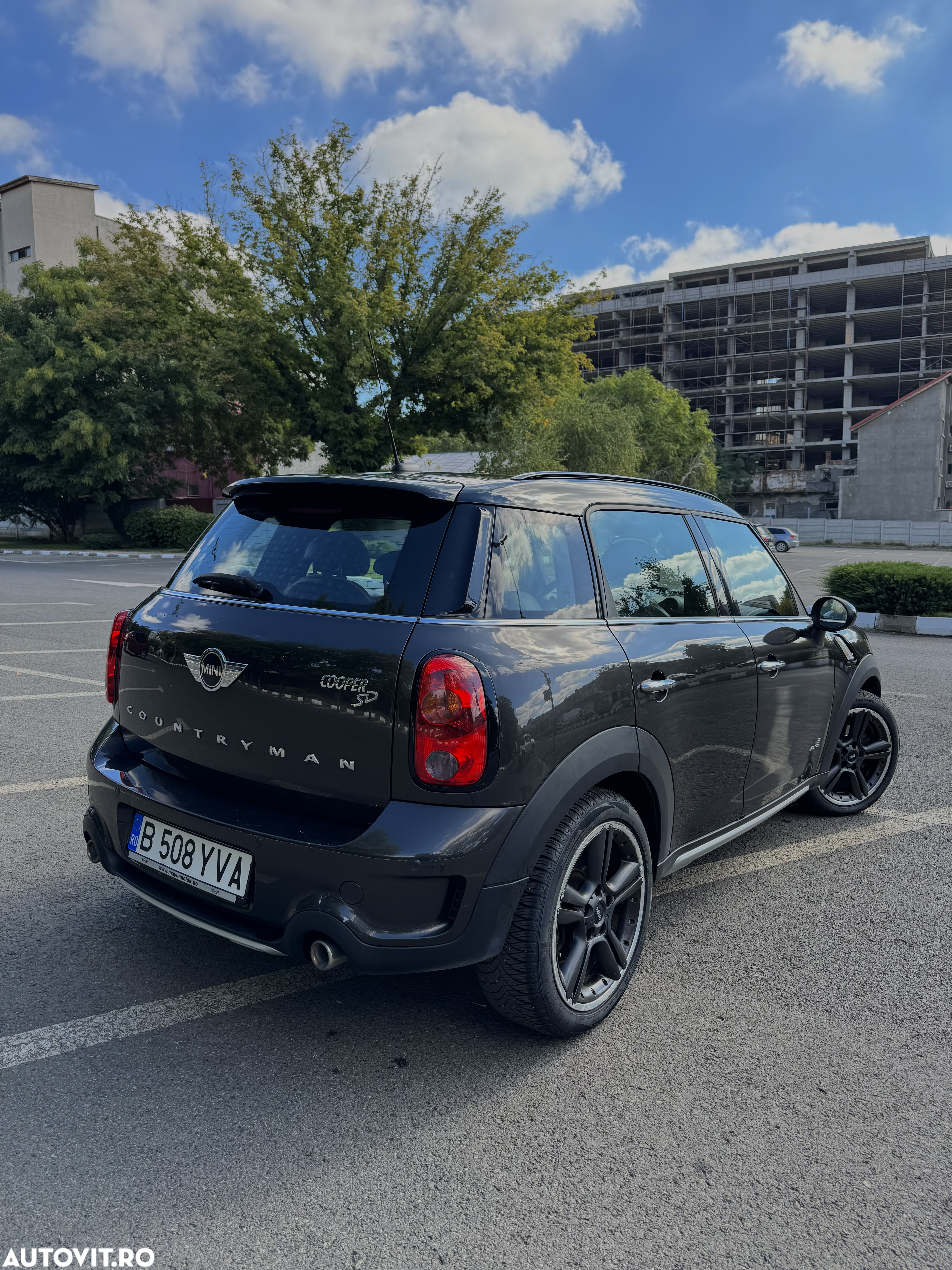 Mini Countryman - 8